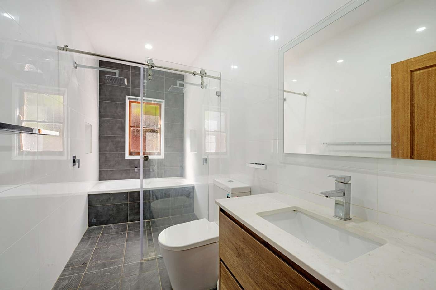 4 Rita St  NARWEE 3
