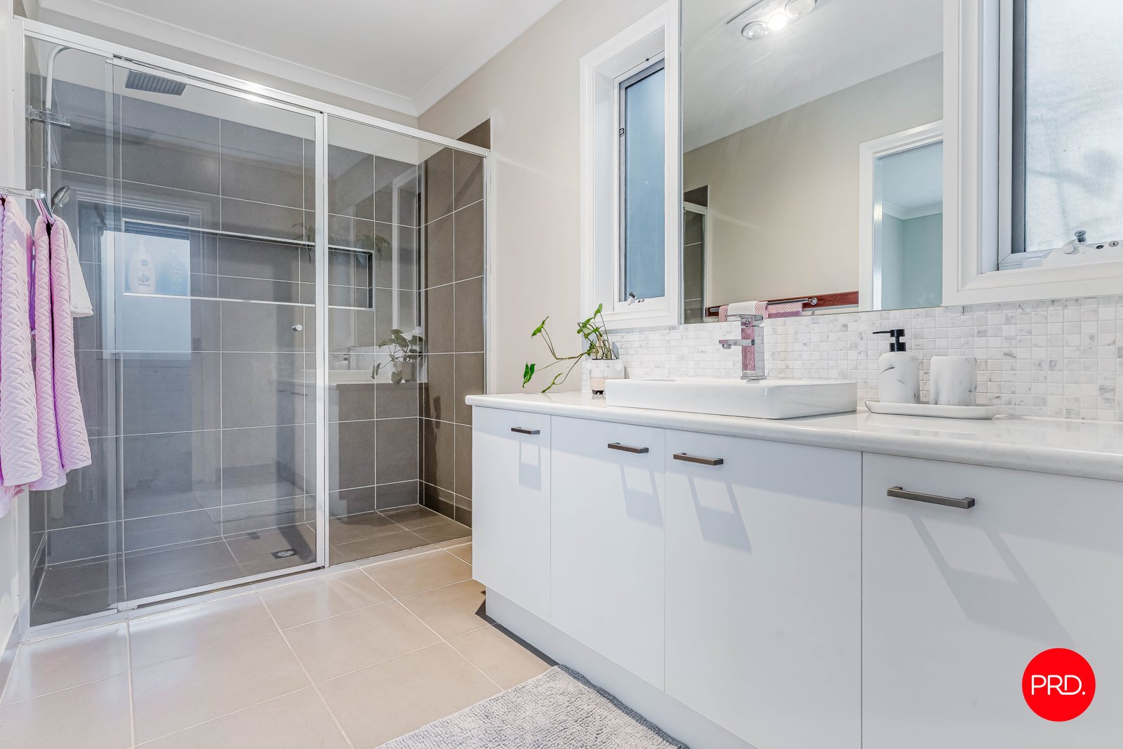 4 Ritchie Drive KANGAROO FLAT 10