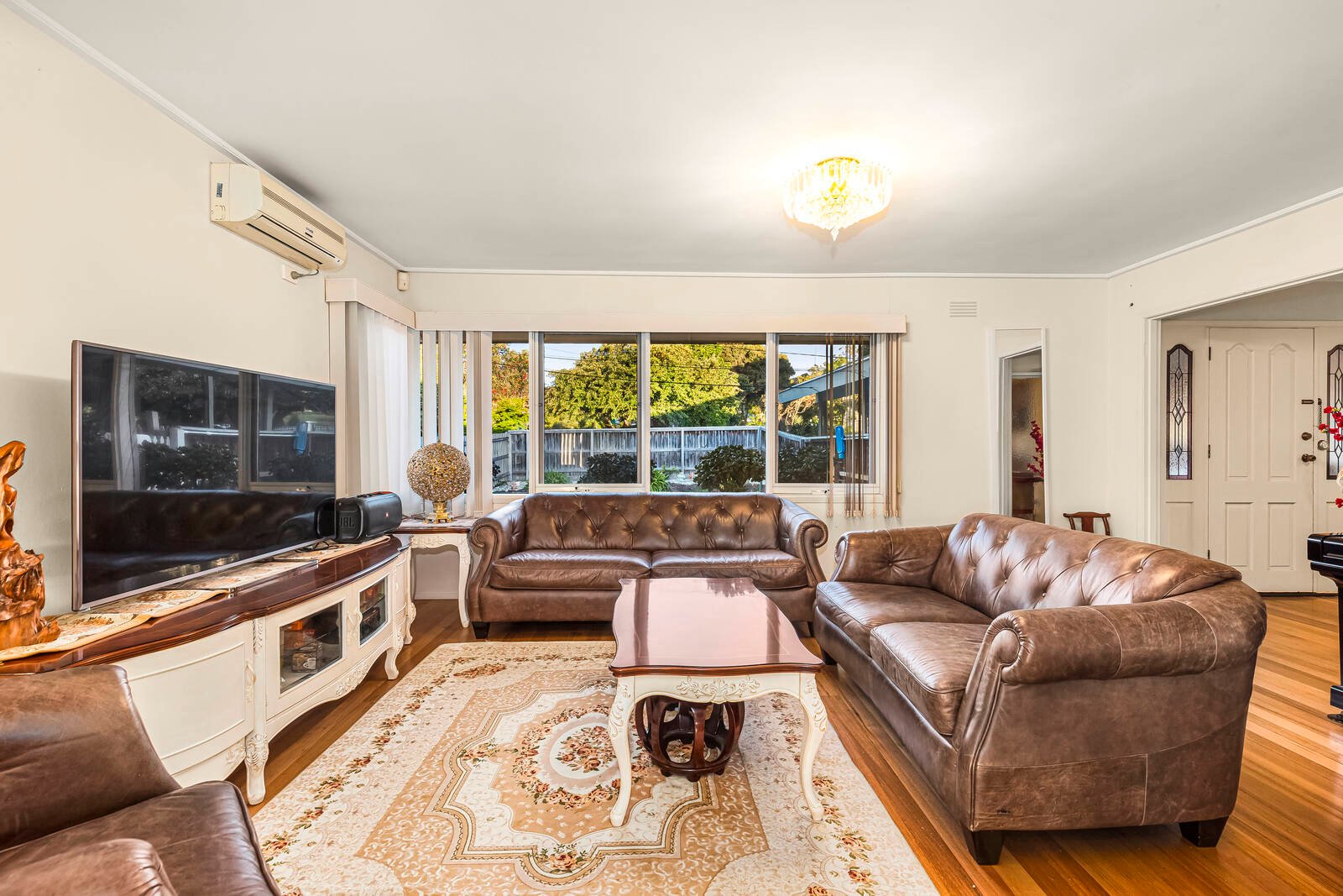 Real Estate and Property in 4 Robyn Street, Doncaster, VIC