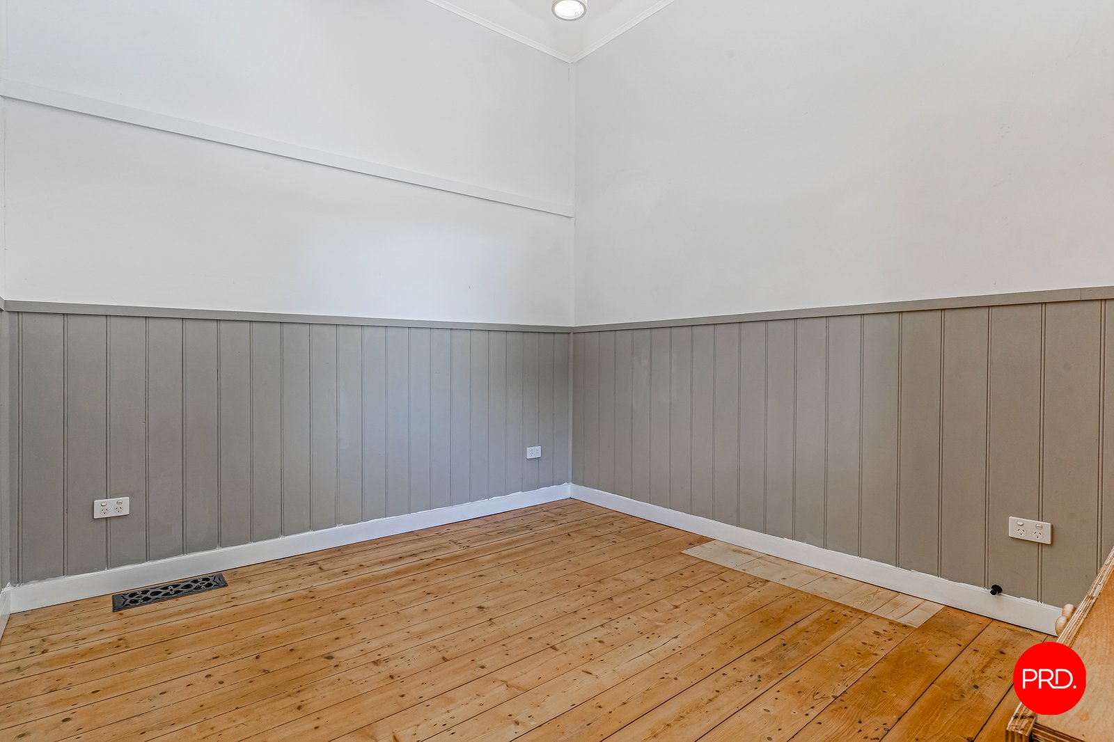 4 Roeder St  IRONBARK 6