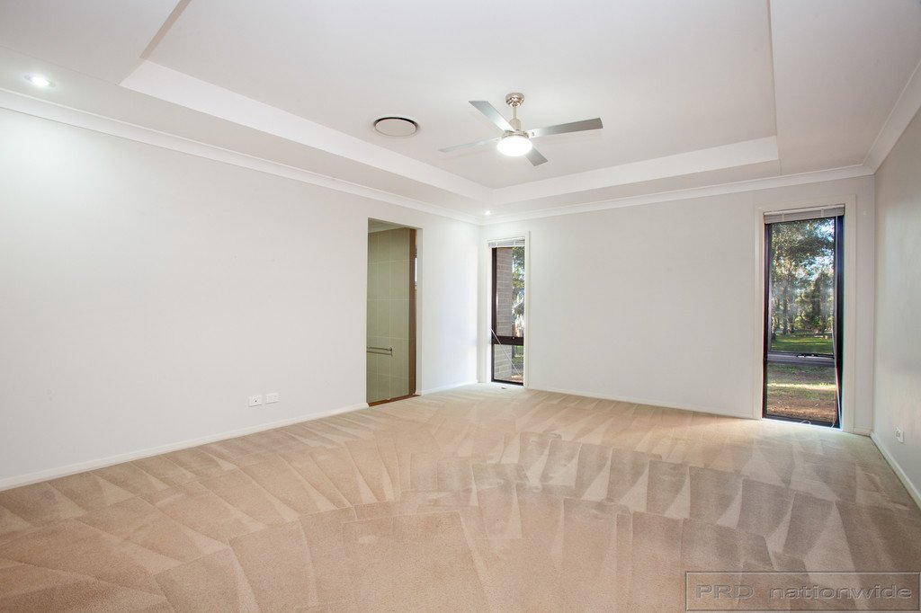 4 Rosin Place BOLWARRA HEIGHTS 3
