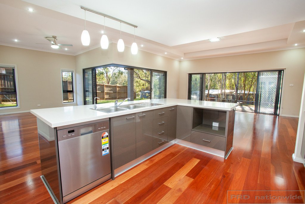 4 Rosin Place BOLWARRA HEIGHTS 19