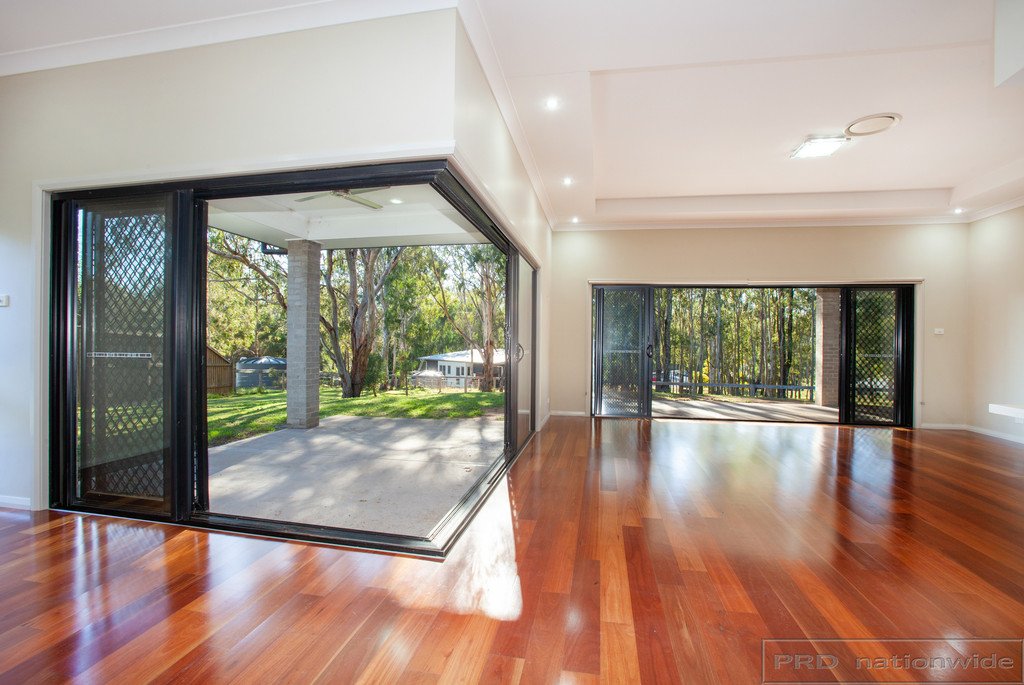4 Rosin Place BOLWARRA HEIGHTS 23