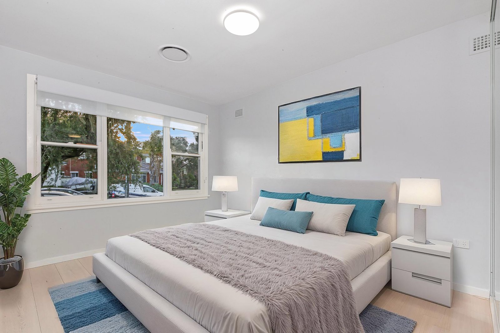 4 Ross Avenue KINGSGROVE 2