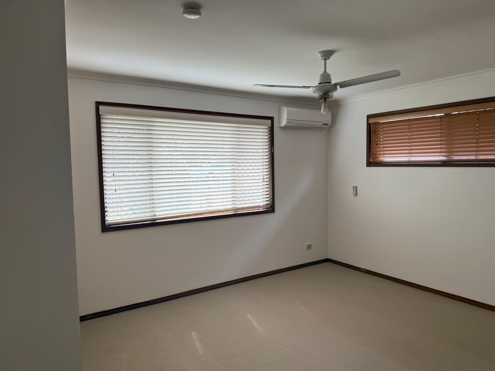 4 Ross Street URANGAN 9