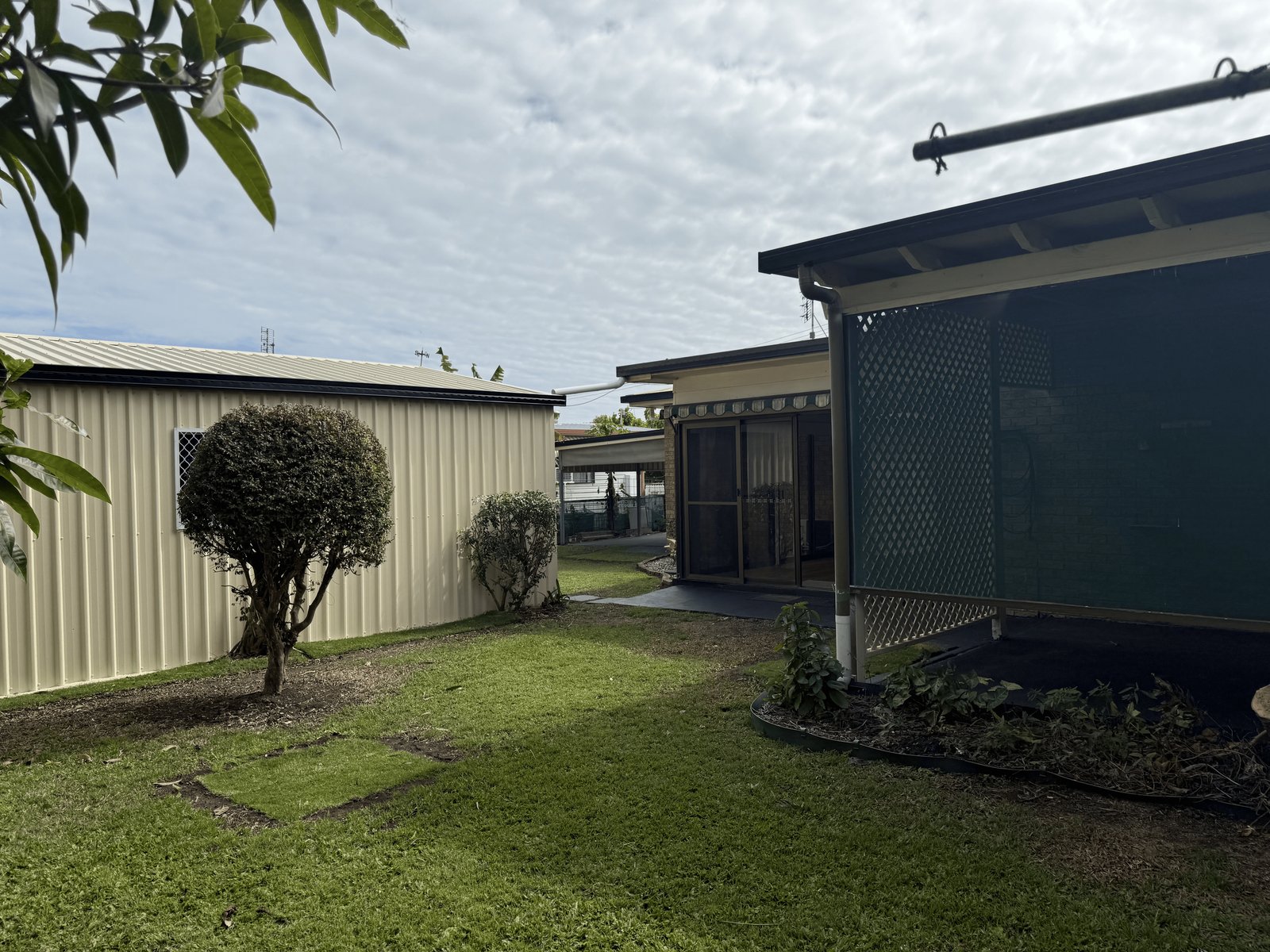 4 Ross Street URANGAN 10