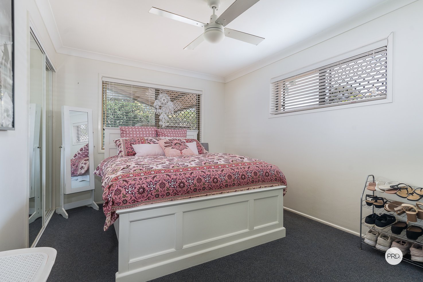 4 ROY Street THORNESIDE 8