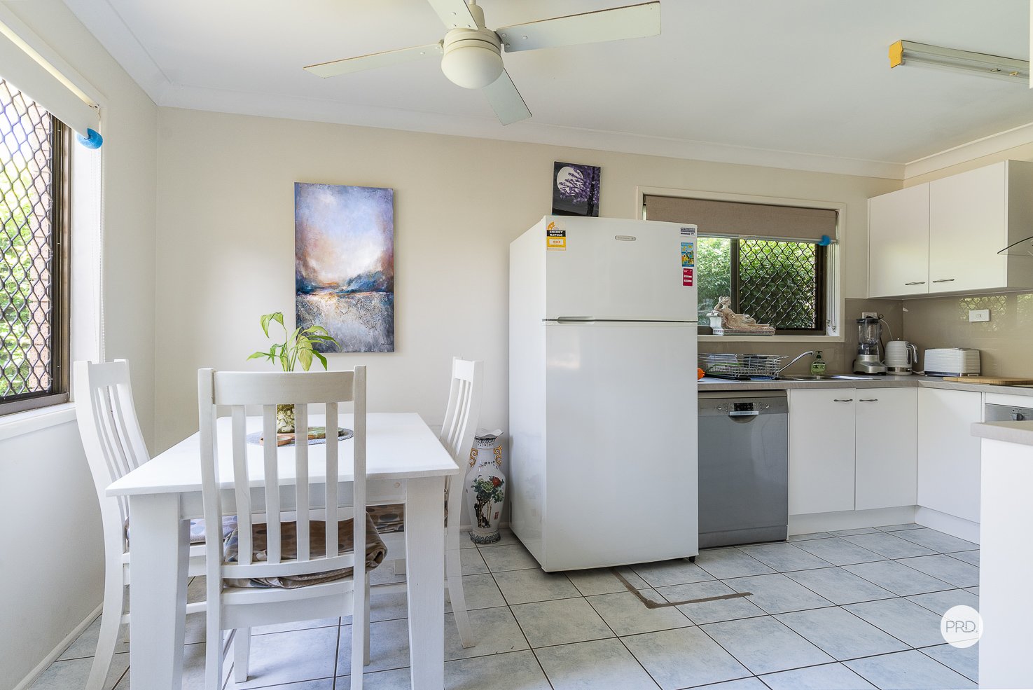 4 ROY Street THORNESIDE 10