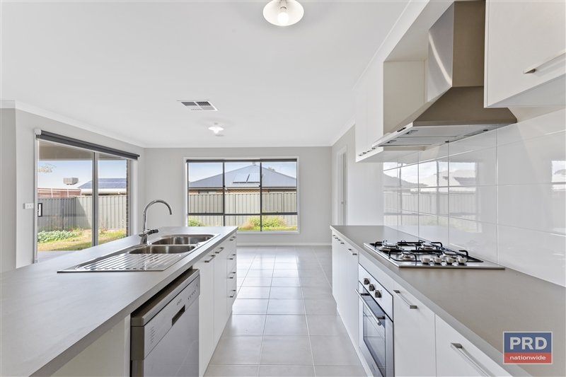 4 Ruedin Street HUNTLY 2