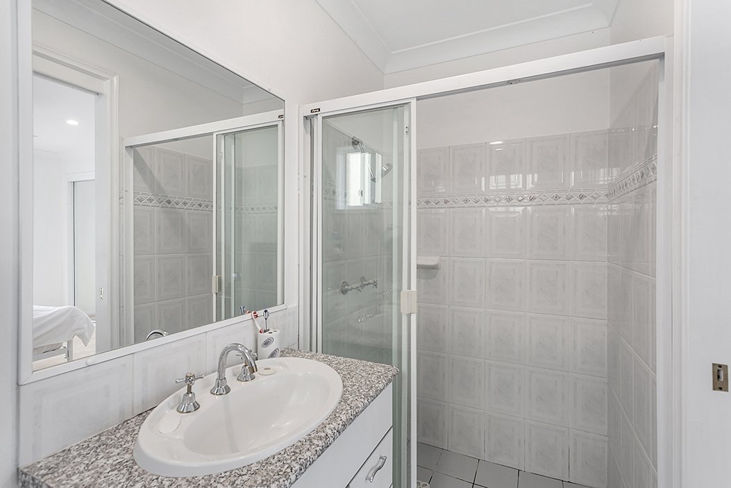 4 Sailfish Street CORLETTE 12