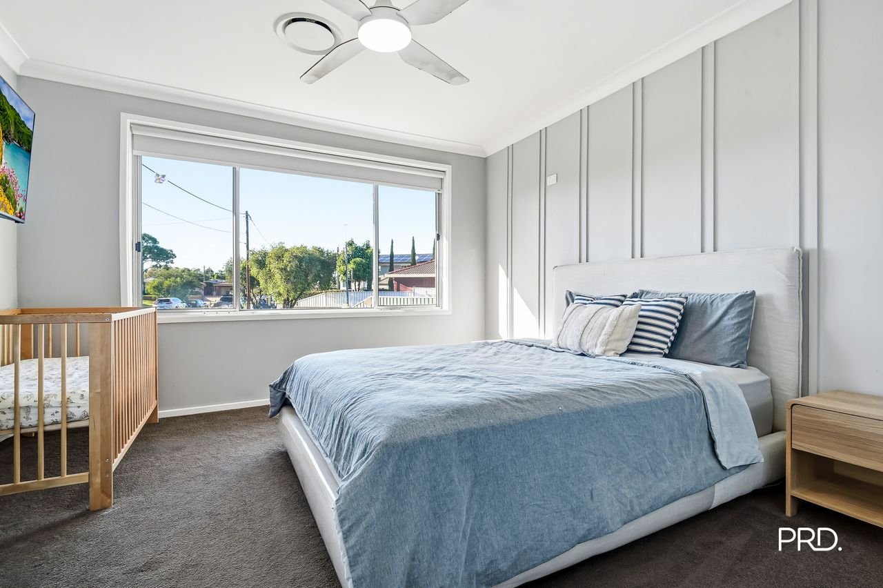 4 Sandra Place SOUTH PENRITH 5