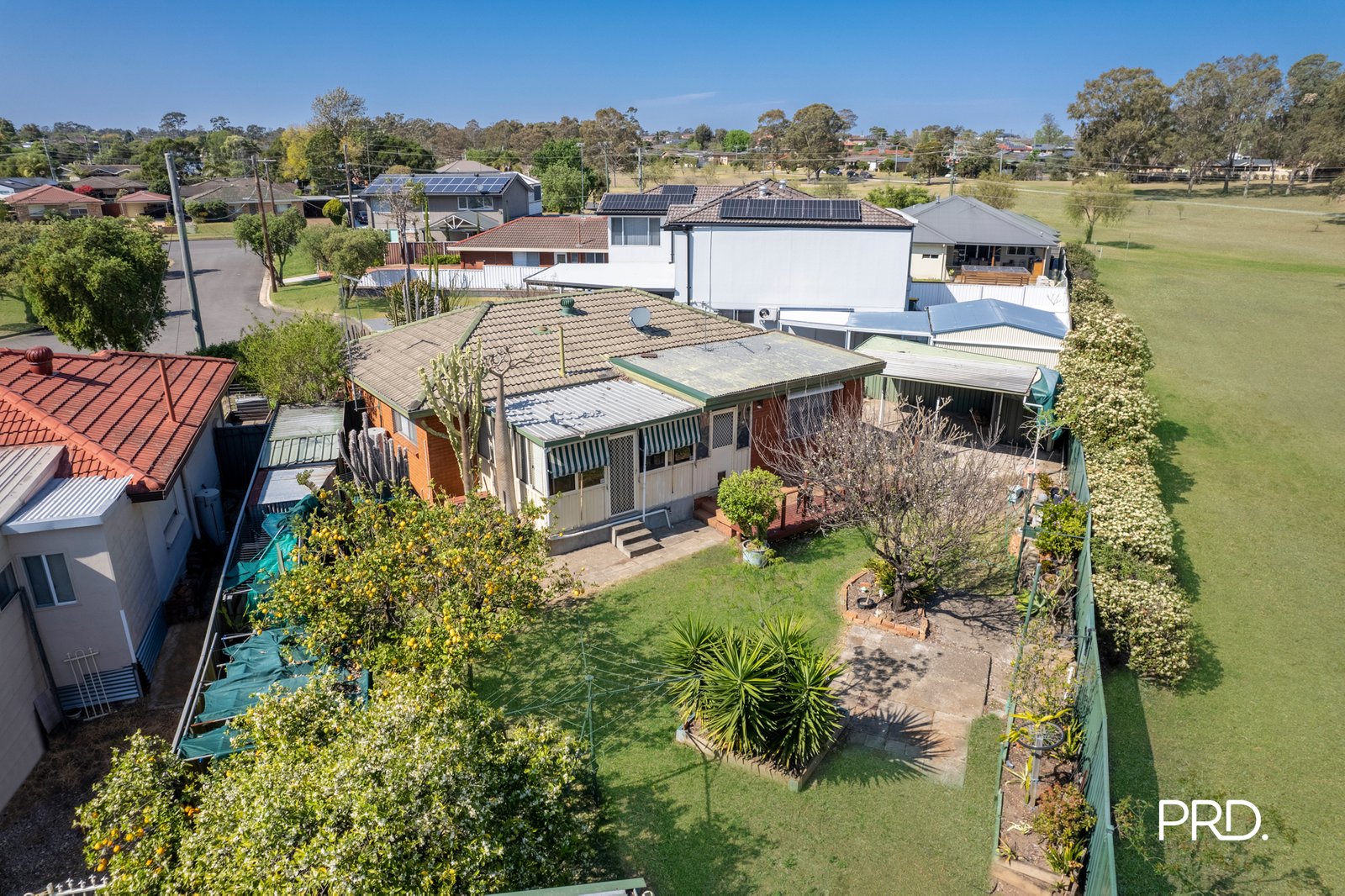 4 Sandra Place SOUTH PENRITH 2