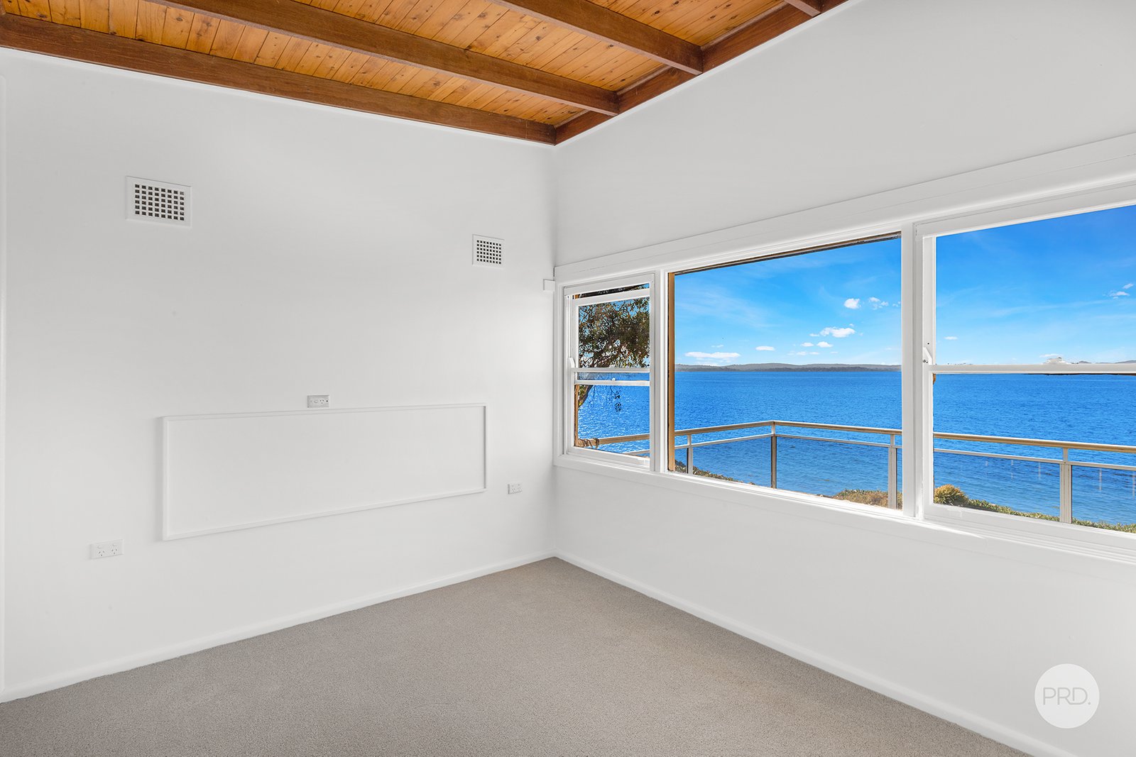 4 Sandy Point Road CORLETTE 14