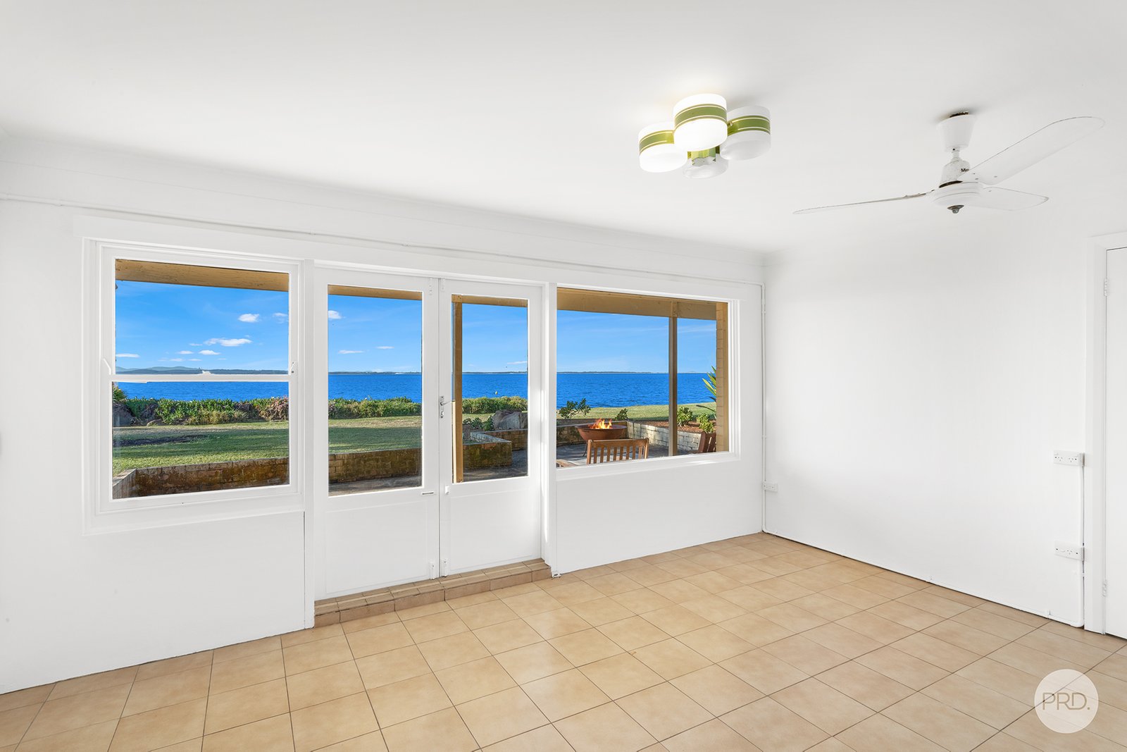 4 Sandy Point Road CORLETTE 19