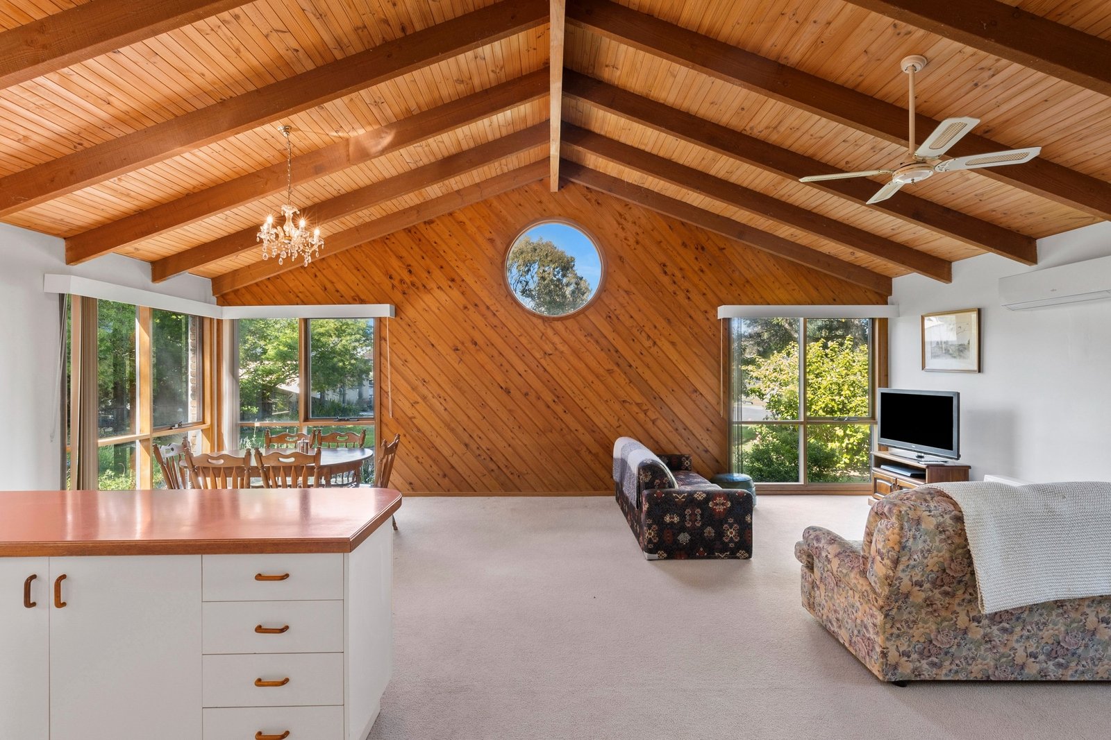 Real Estate and Property in 4 Scarborough Close, Point Lonsdale, VIC