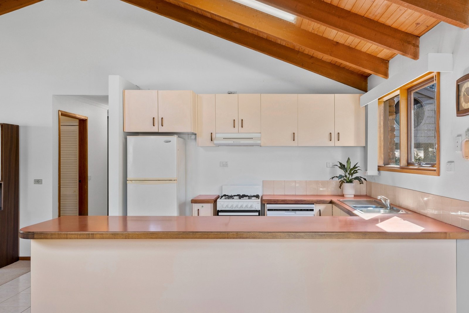 Real Estate and Property in 4 Scarborough Close, Point Lonsdale, VIC