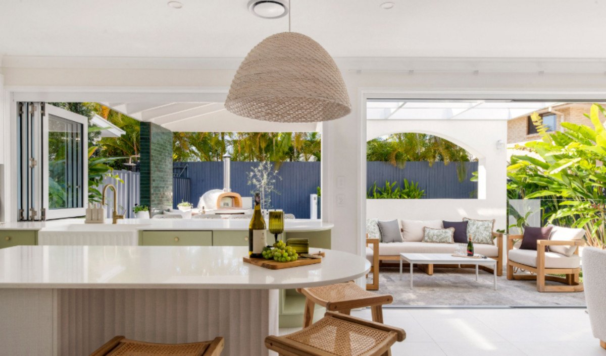 4 Schuster Avenue MIAMI 3