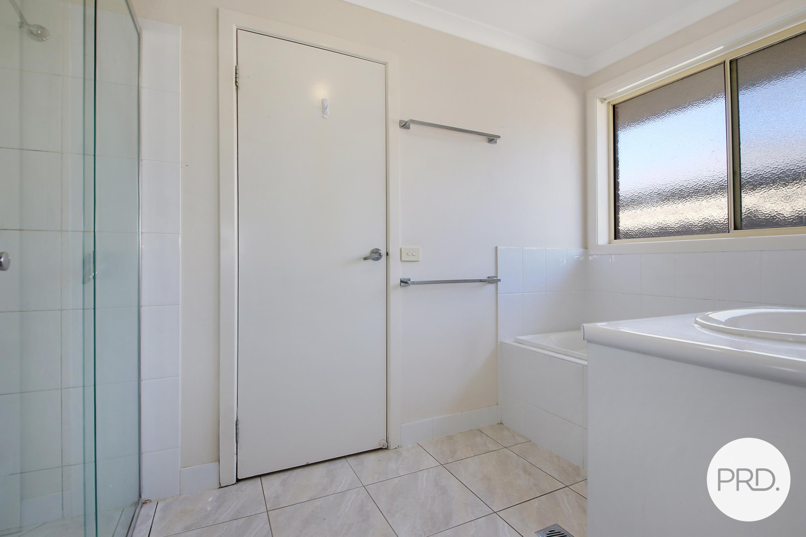 4 Scott Place THURGOONA 6