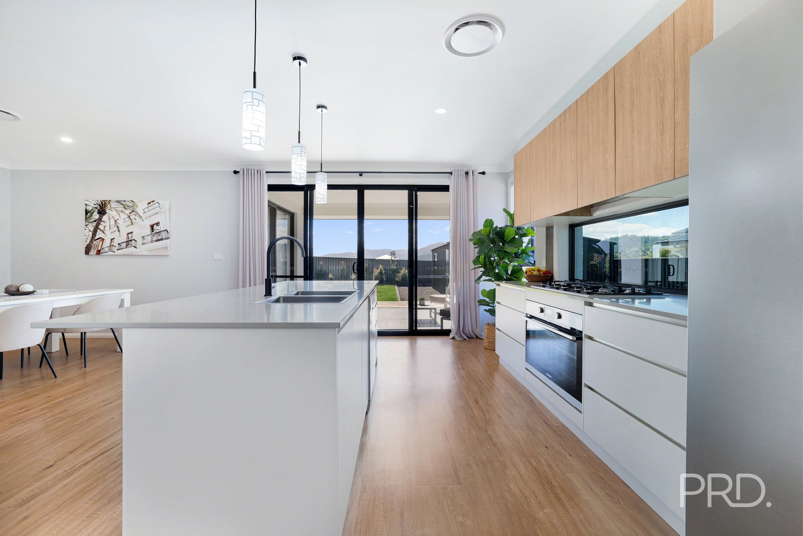 4 Sea Eagle Avenue TAMWORTH 14