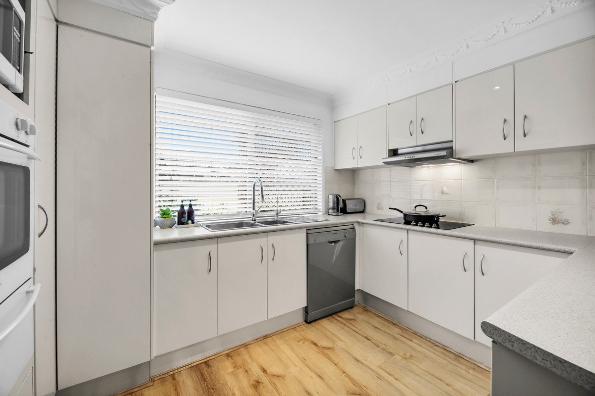 4 Serene Court Mudgeeraba 4