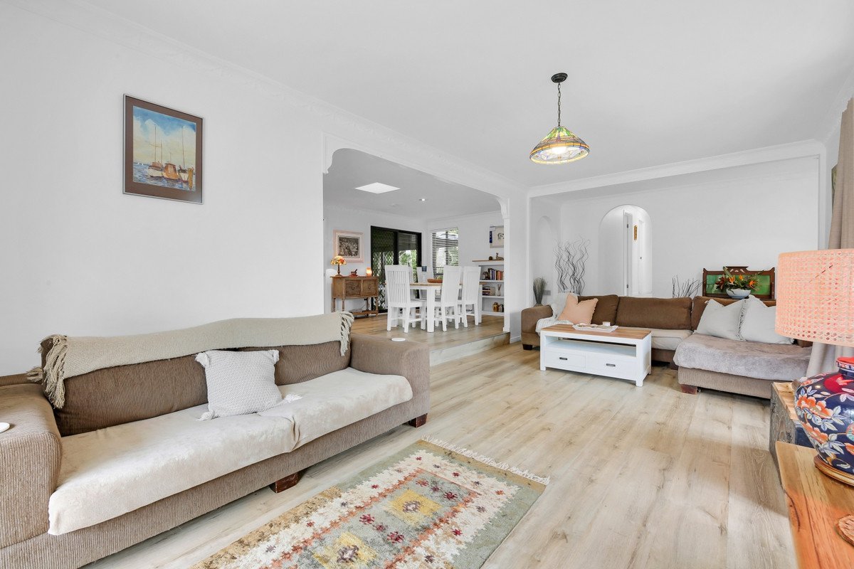 4 Serene Court Mudgeeraba 8