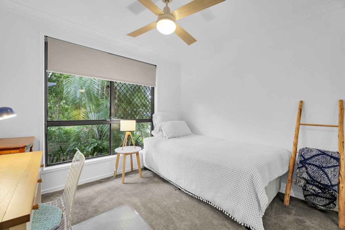 4 Serene Court Mudgeeraba 13