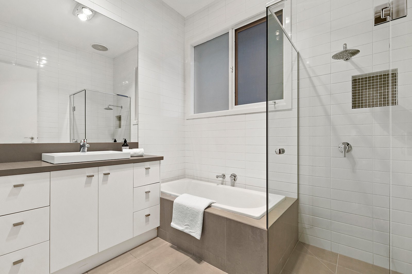 4 Serrell Street, Malvern East, VIC