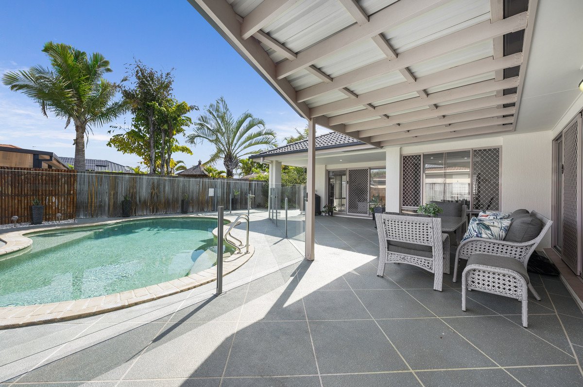 4 Seychelles Court Burleigh Waters 20