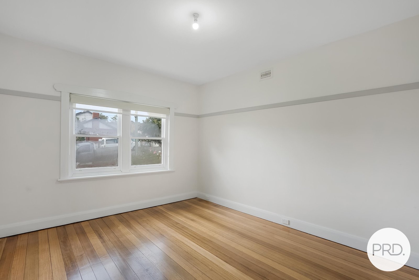4 Seymour Street NEW TOWN 4