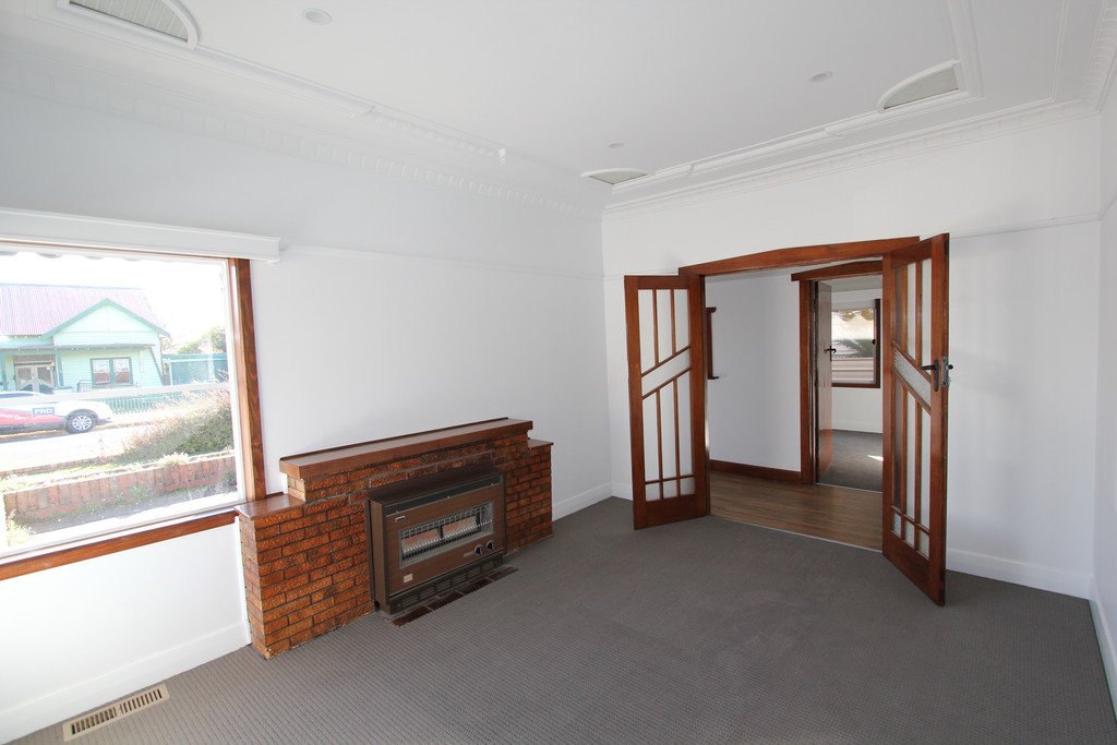 4 Shelley Street WENDOUREE 8