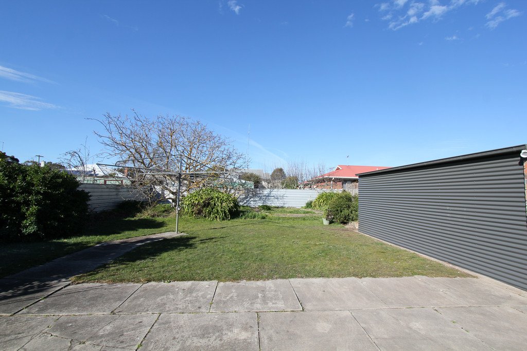 4 Shelley Street WENDOUREE 12
