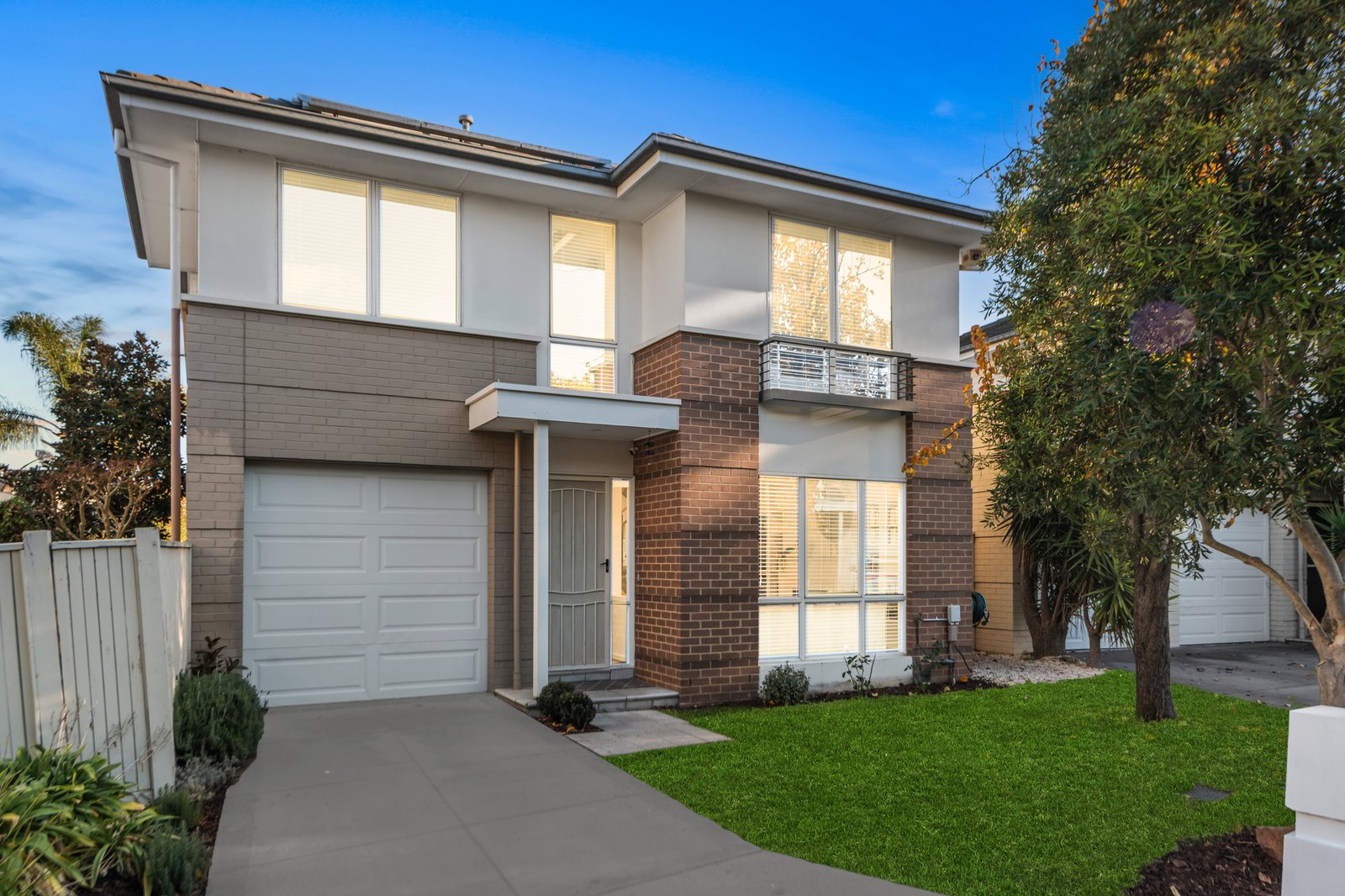 Gallery: 4 Shoreacres Place
