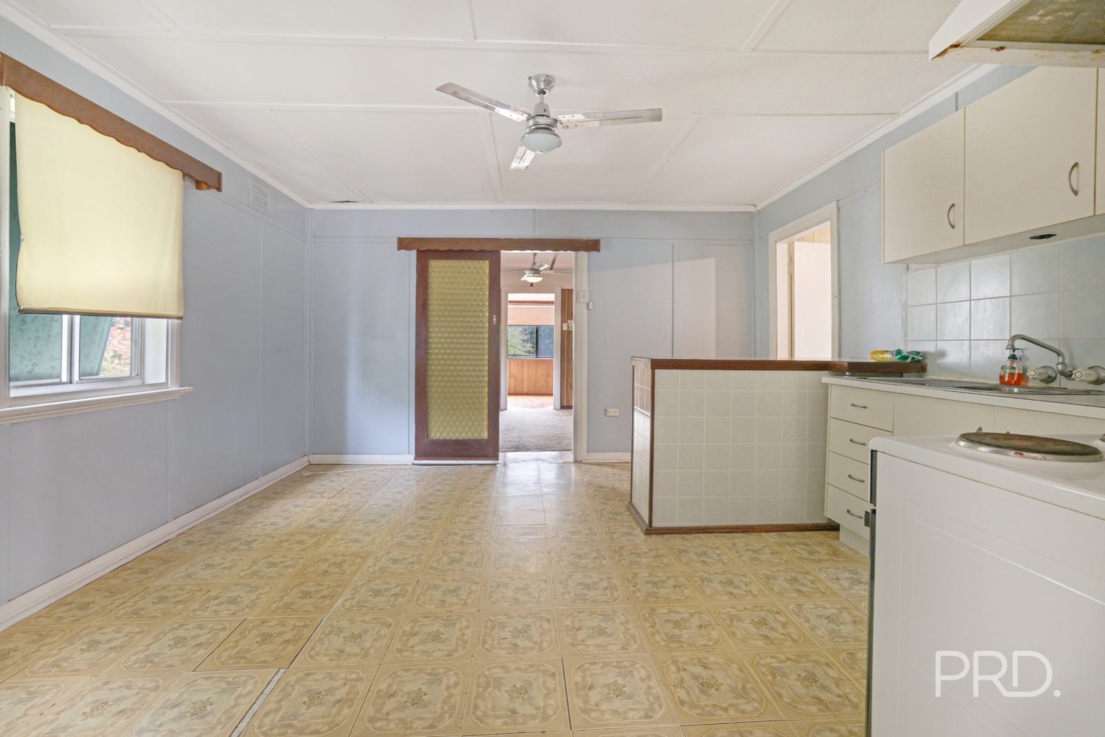 4 Sisson Street WILLOW TREE 13