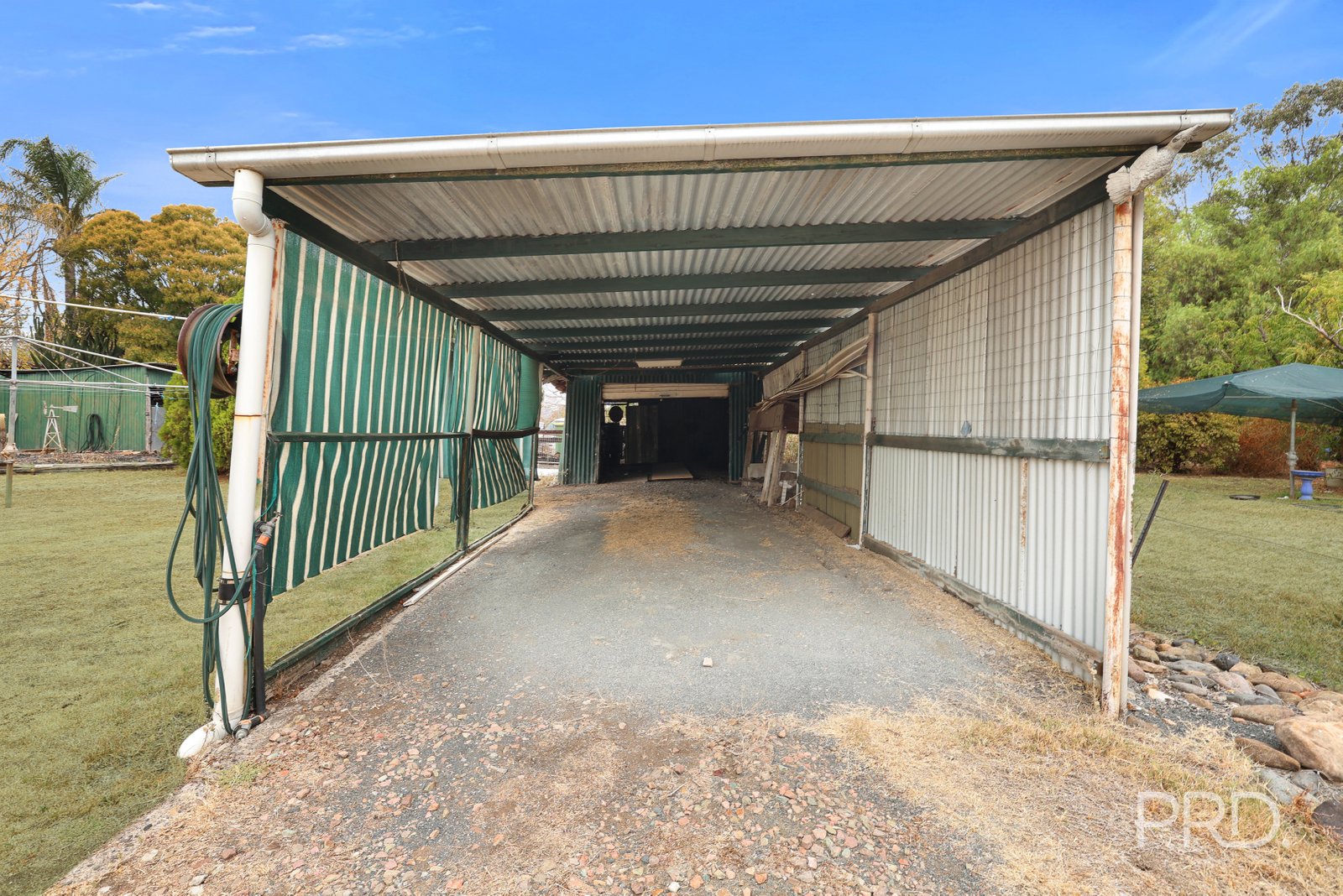 4 Sisson Street WILLOW TREE 20
