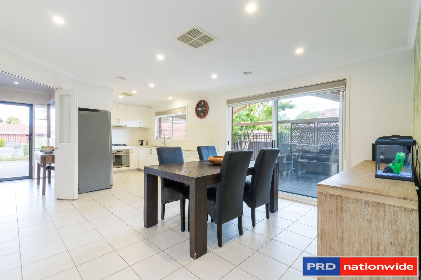 4 Snowgum Place JERRABOMBERRA 4