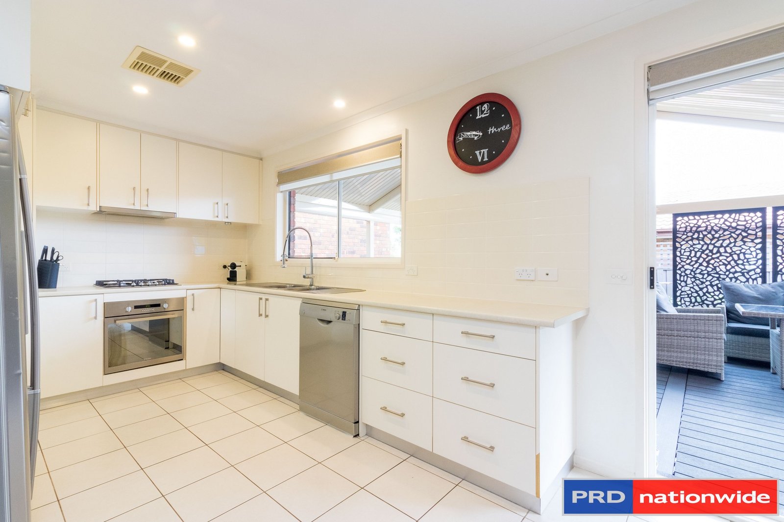 4 Snowgum Place JERRABOMBERRA 5