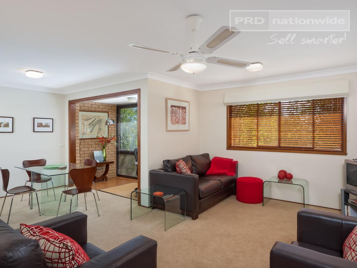 4 Snubba Crescent TUMUT 1