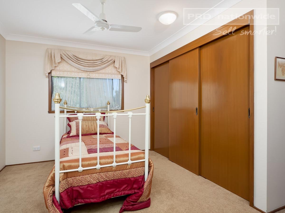 4 Snubba Crescent TUMUT 5
