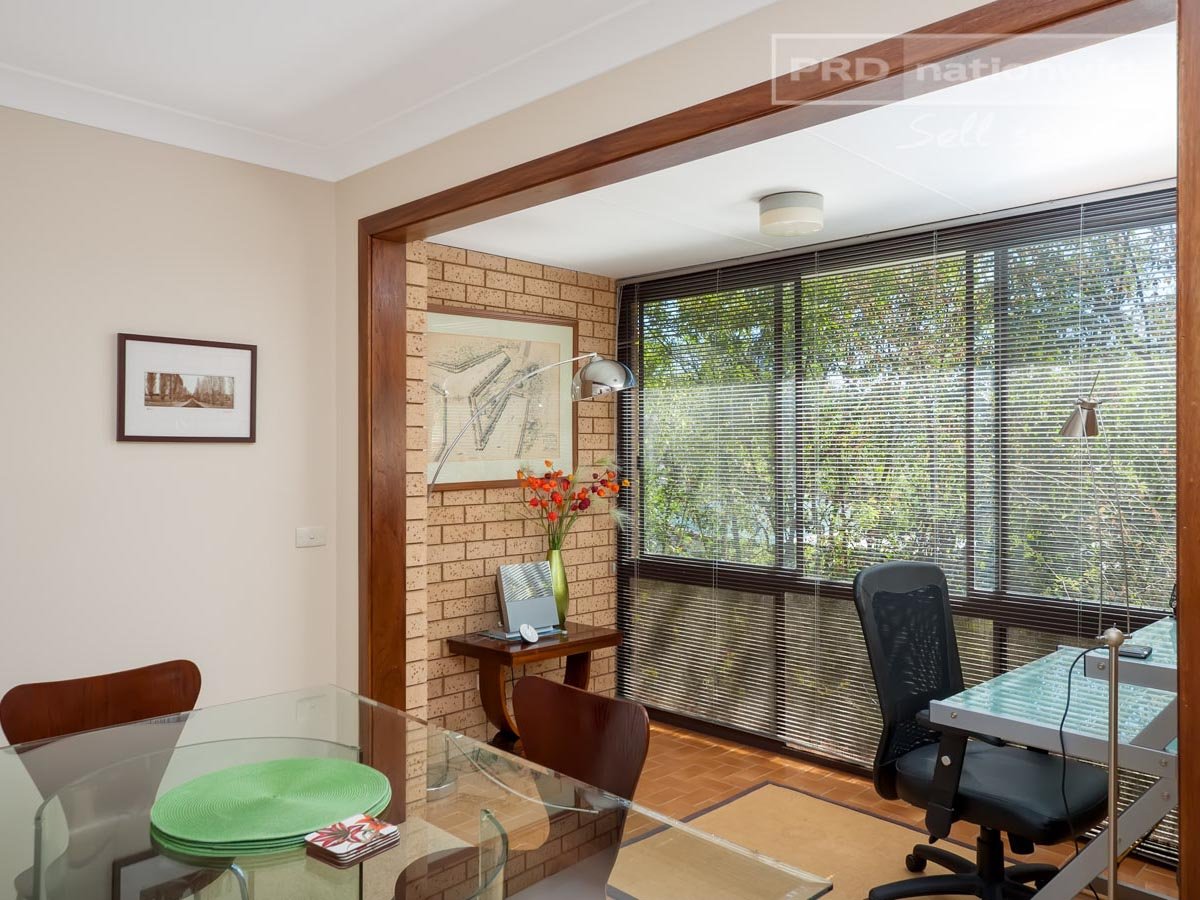 4 Snubba Crescent TUMUT 7