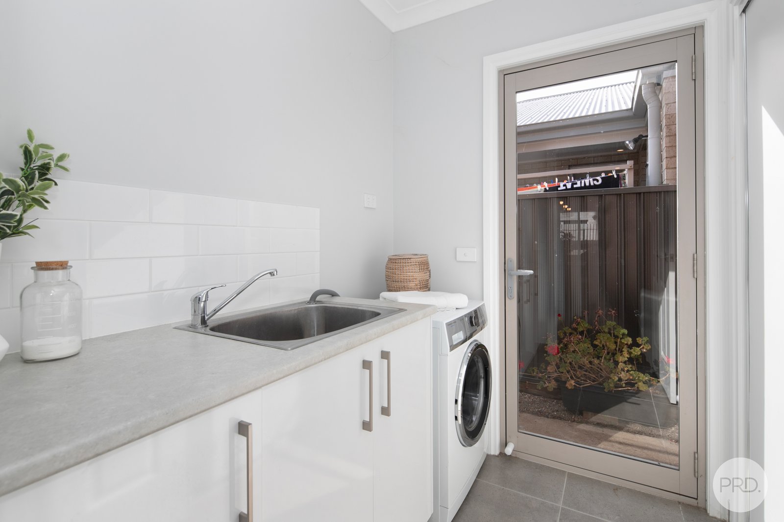 4 Soderstrom Street LUCAS 12