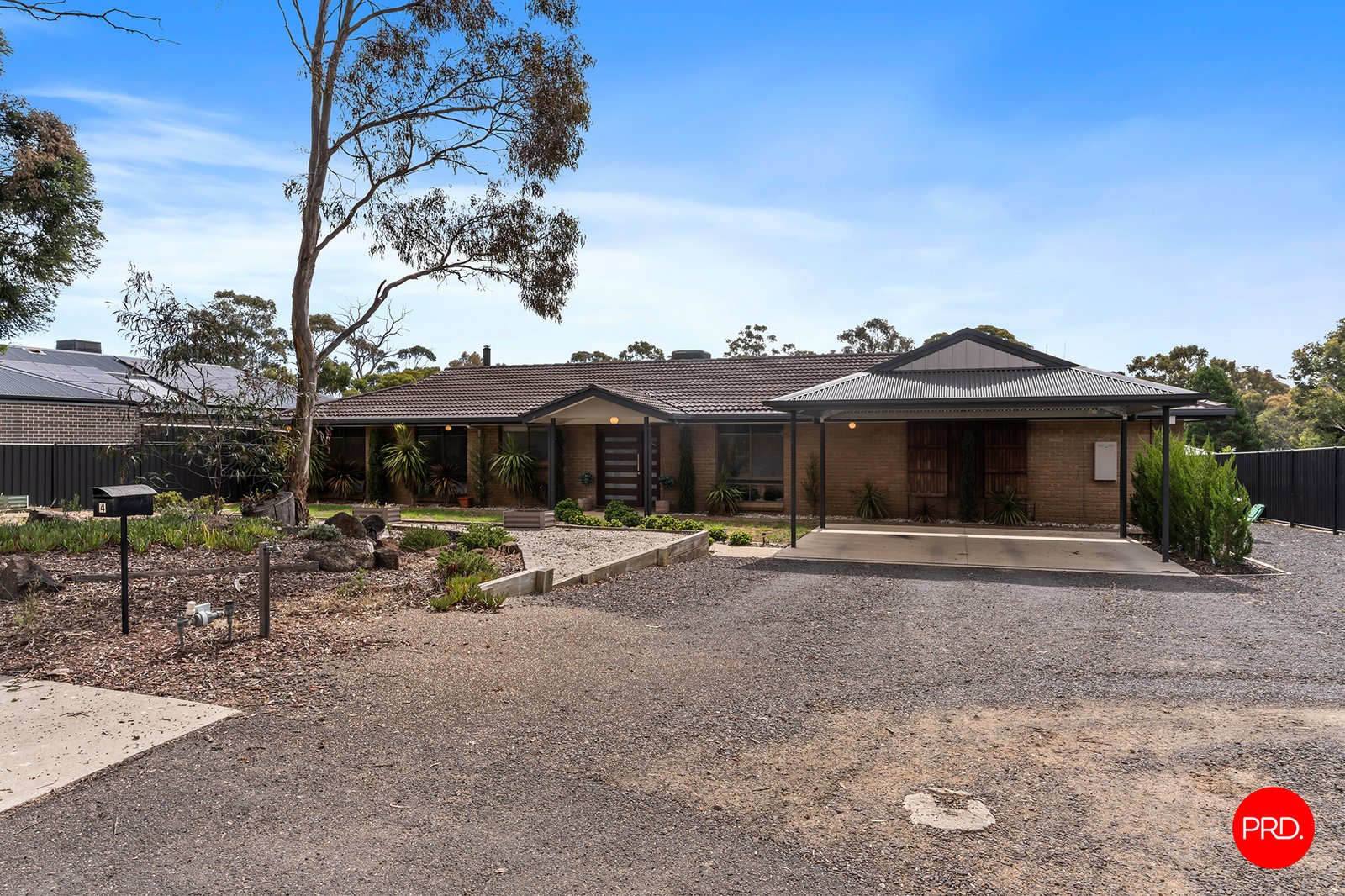 4 Somerville Road STRATHFIELDSAYE 1