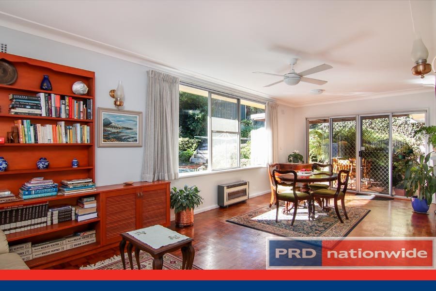 4 Spalding Crescent HURSTVILLE GROVE 3