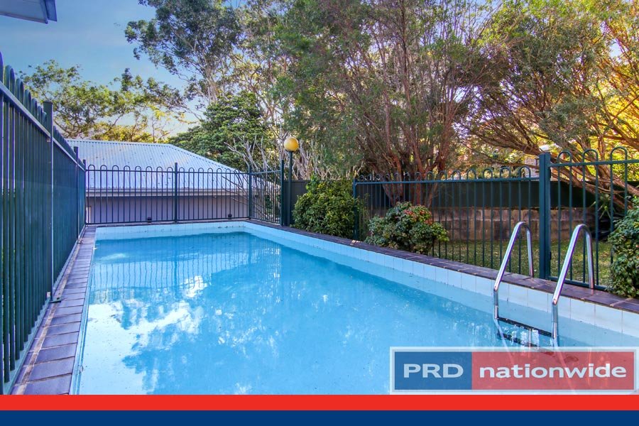 4 Spalding Crescent HURSTVILLE GROVE 10