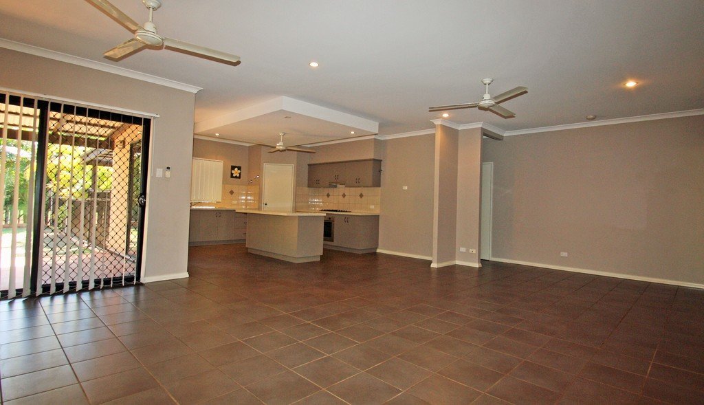 4 Spoonbill Ave  DJUGUN 3