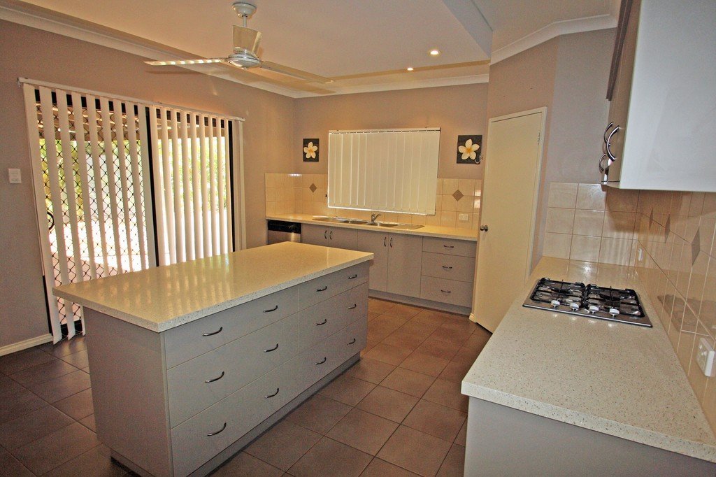 4 Spoonbill Ave  DJUGUN 4