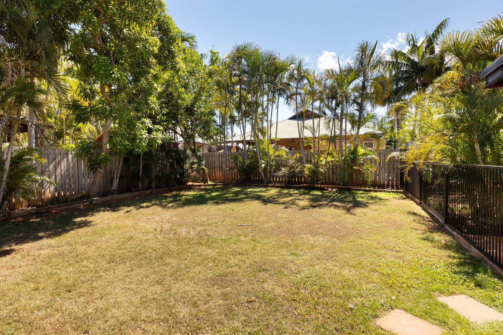 4 Spoonbill Avenue DJUGUN 31