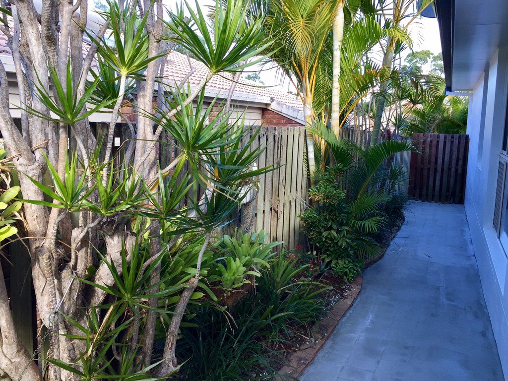 4 St John Court ROBINA 13