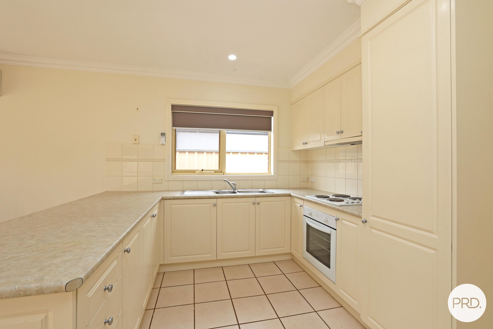 4 Stamford Court BURONGA 9