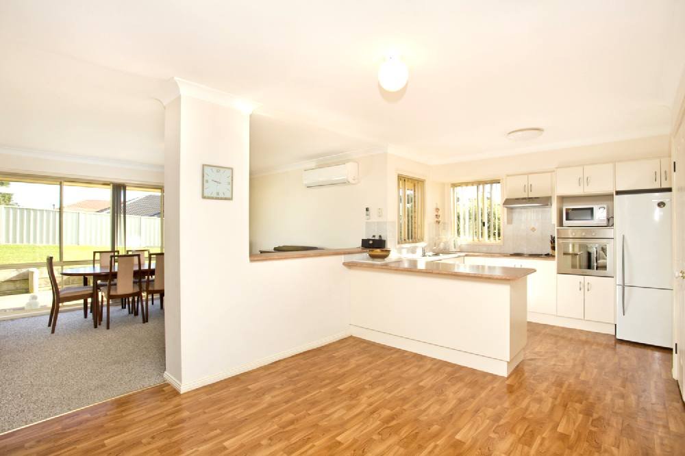 4 Stanton Drive RAWORTH 4