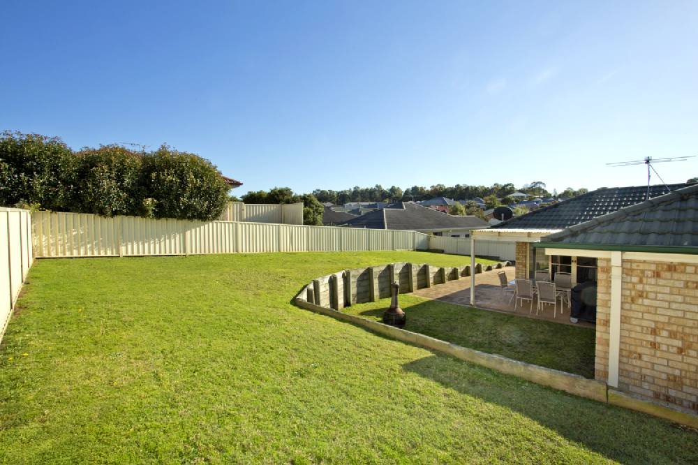 4 Stanton Drive RAWORTH 13